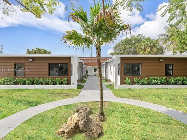 1946 Pierce St, Unit 1, Hollywood, FL 33020