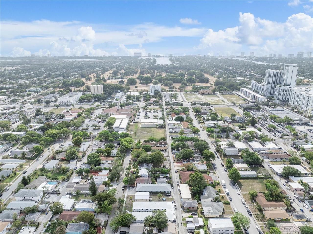 1946 Pierce St, Unit 1, Hollywood, FL 33020 Photo