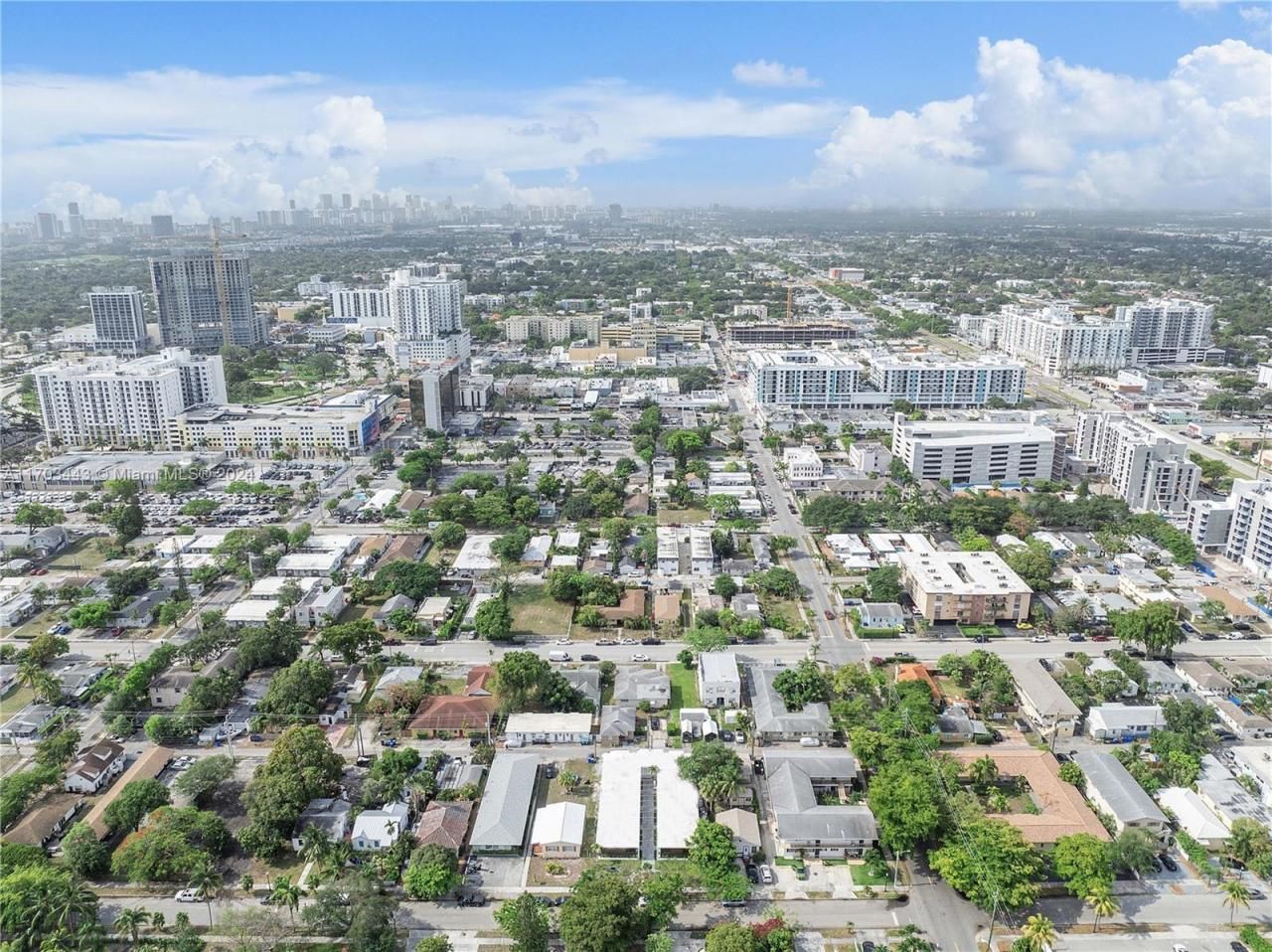 1946 Pierce St, Unit 1, Hollywood, FL 33020 Photo