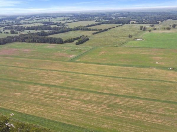 000 State Highway Ff , Caulfield, MO 65626