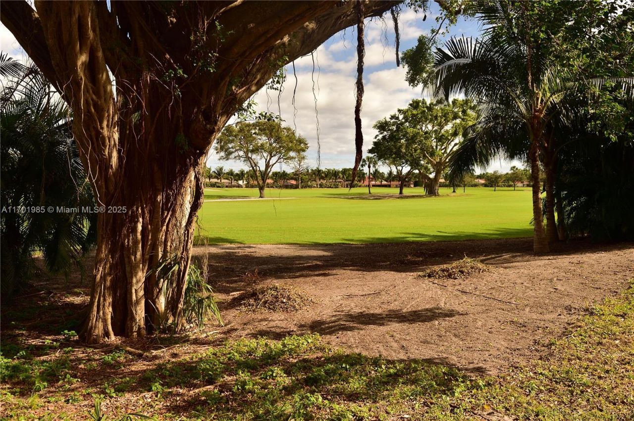 6085 Balboa Cir, Unit 402, Boca Raton, FL 33433 Photo