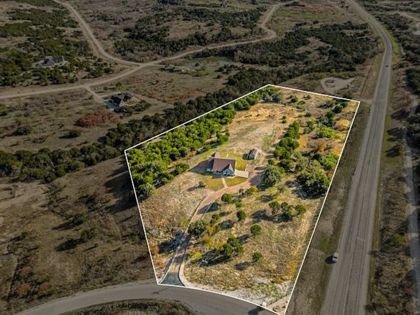 1626 Sawtooth Mountain Road, Graford, TX 76449