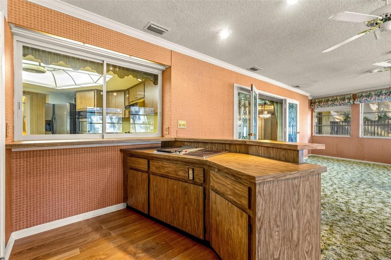 1116 N Riverhills Drive, Temple Terrace, FL 33617 Photo