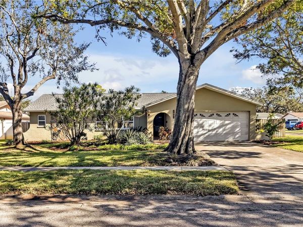 7801 17TH WAY N, ST PETERSBURG, FL 33702