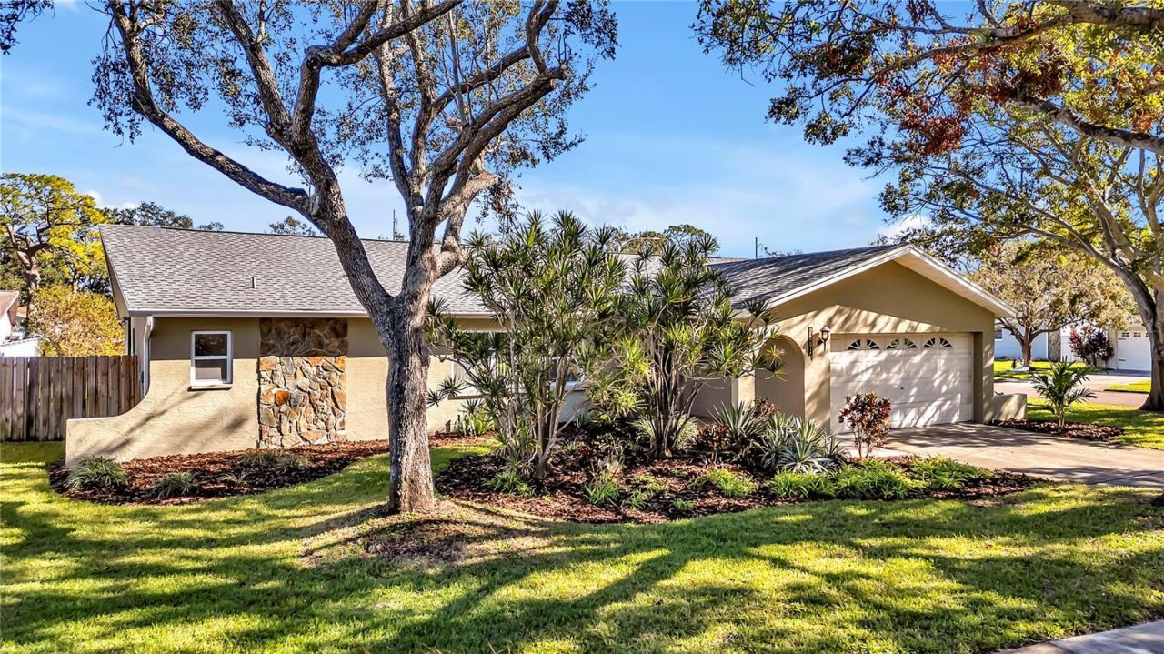 7801 17th Way N, Saint Petersburg, FL 33702 Photo