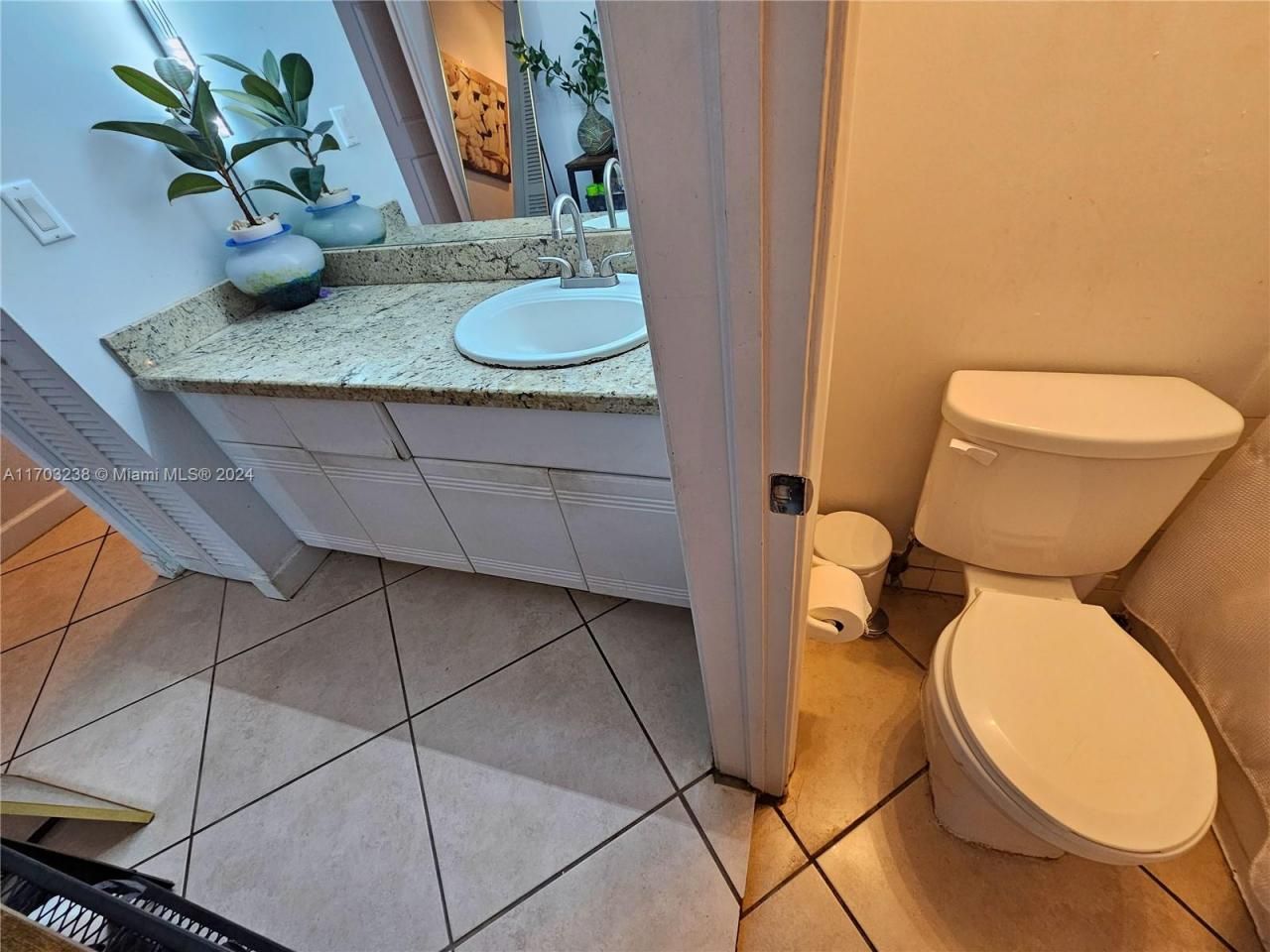 1559 Michigan Ave, Unit 104, Miami Beach, FL 33139 Photo