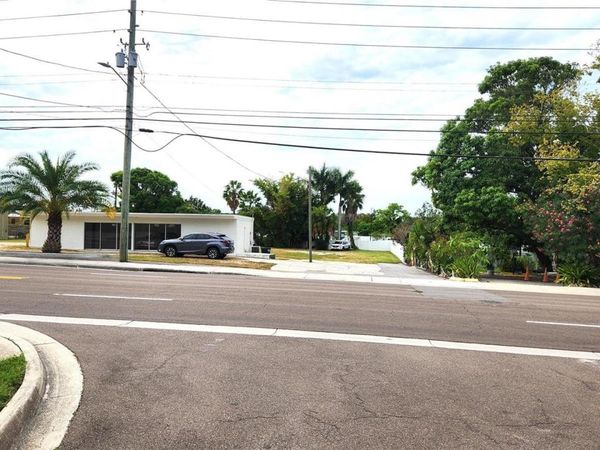 1100 S MYRTLE AVENUE, CLEARWATER, FL 33756