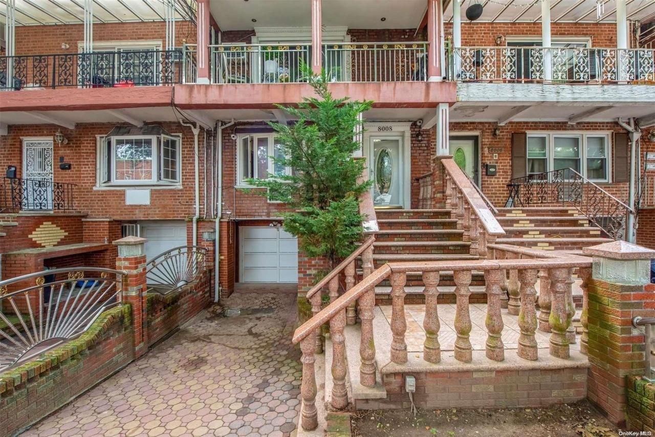 8008 Avenue J, Brooklyn, NY 11236 Main Photo