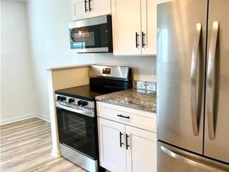 9586 Woodland Hills Drive, West Chester, OH 45011 Photo 5