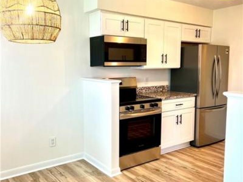 9586 Woodland Hills Drive, West Chester, OH 45011 Photo 6