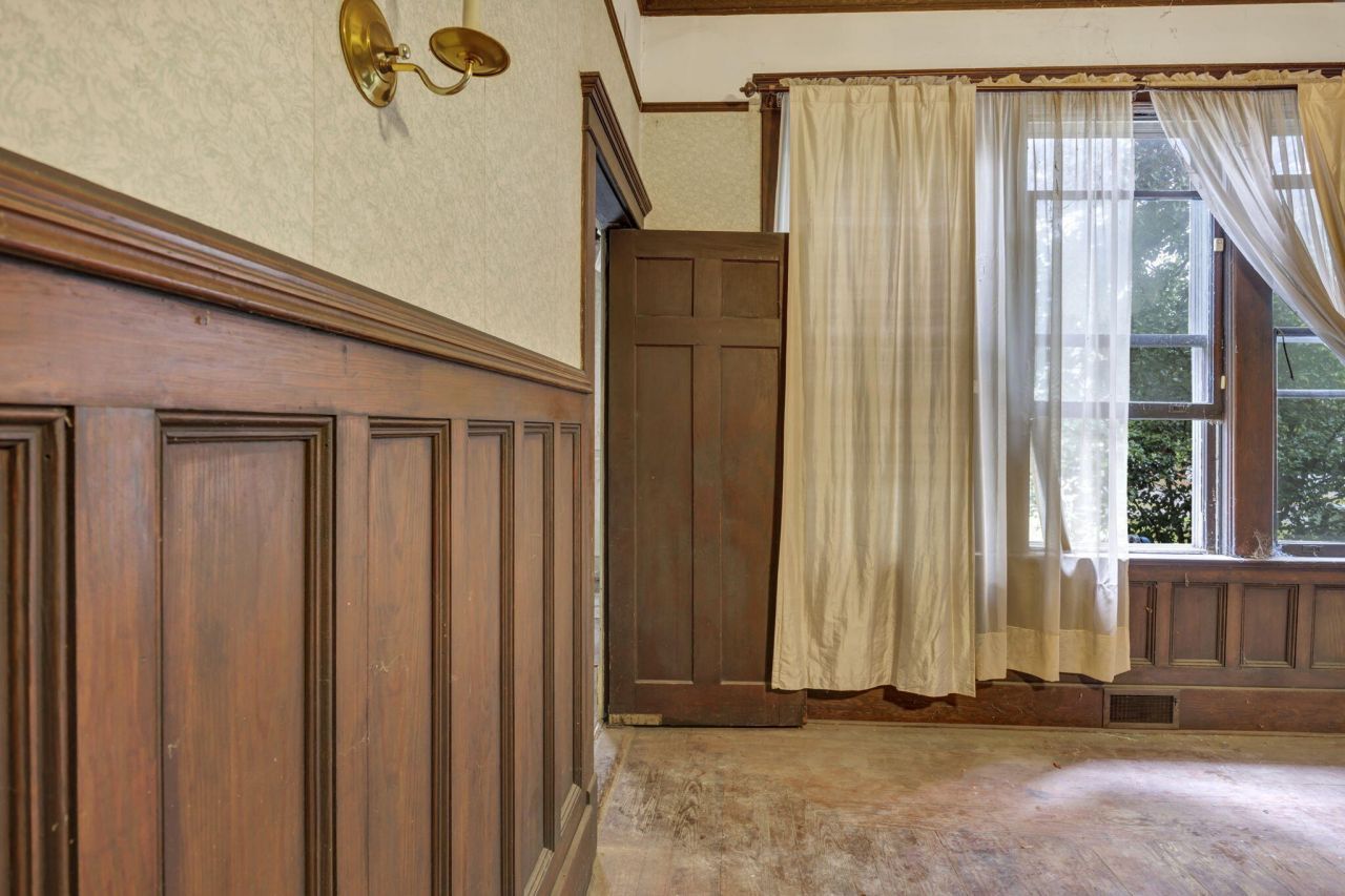 321 W Hampton Avenue Photo 12