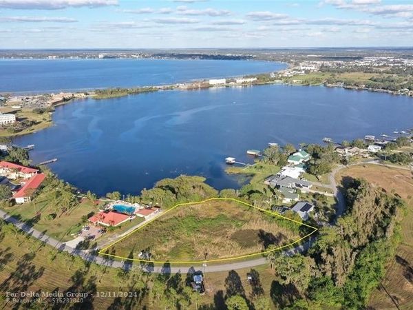 136+142 Lake Drive Blvd, Sebring, FL 33875