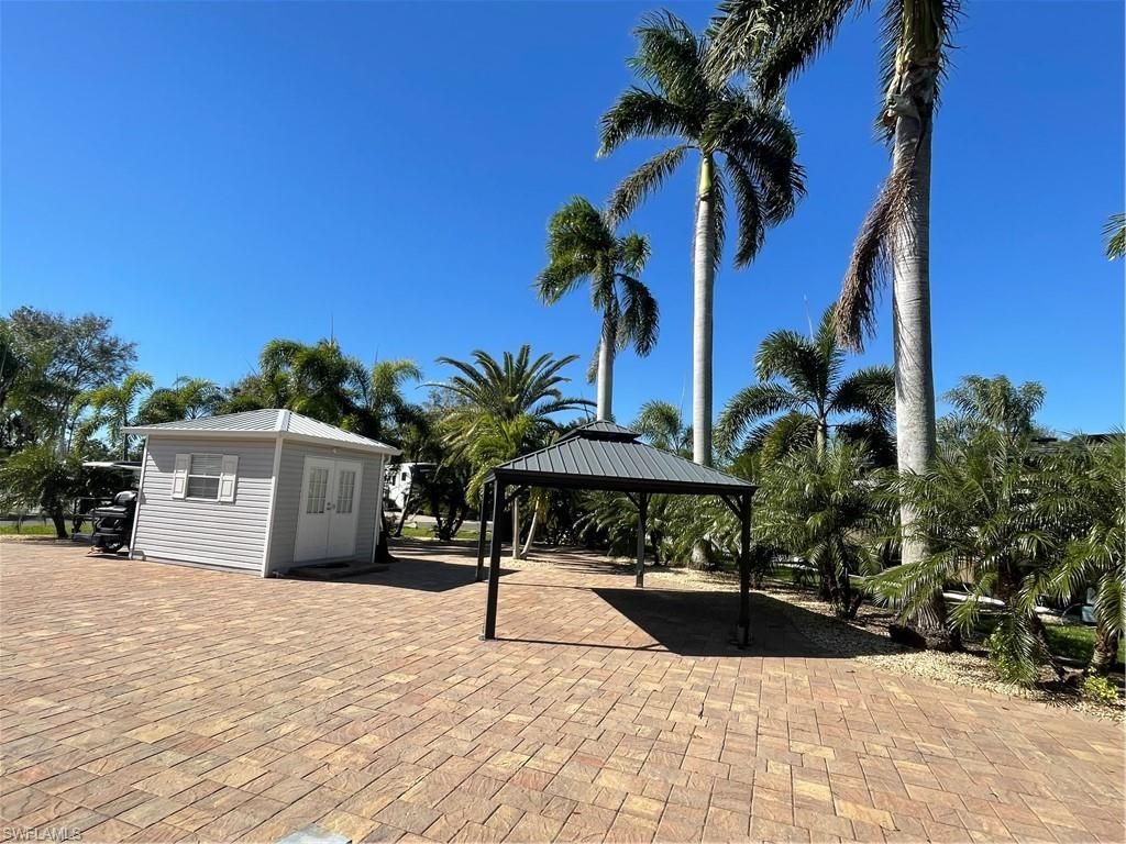 5861 Maplewood Ct, Fort Myers, FL 33905 Photo
