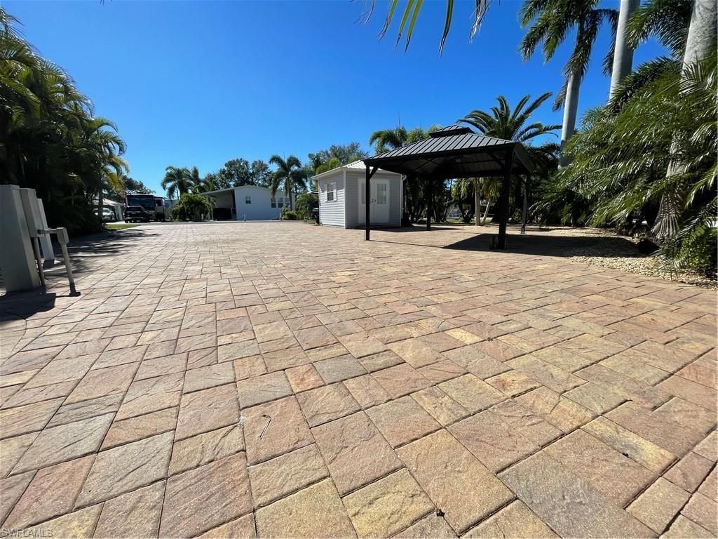 5861 Maplewood Ct, Fort Myers, FL 33905 Photo