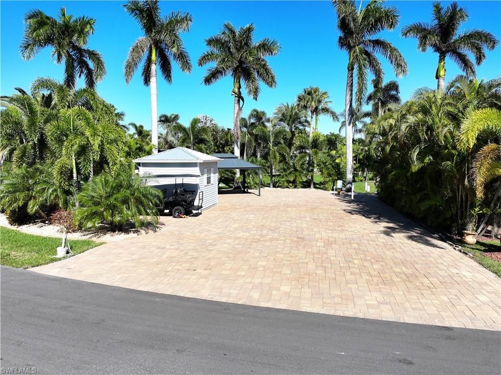 5861 Maplewood Ct, Fort Myers, FL 33905 Photo