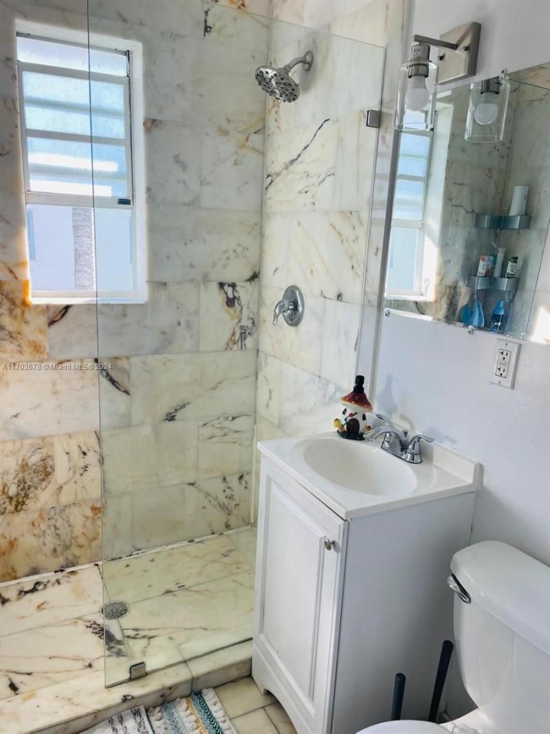 1526 Pennsylvania Ave, Unit 14, Miami Beach, FL 33139 Photo
