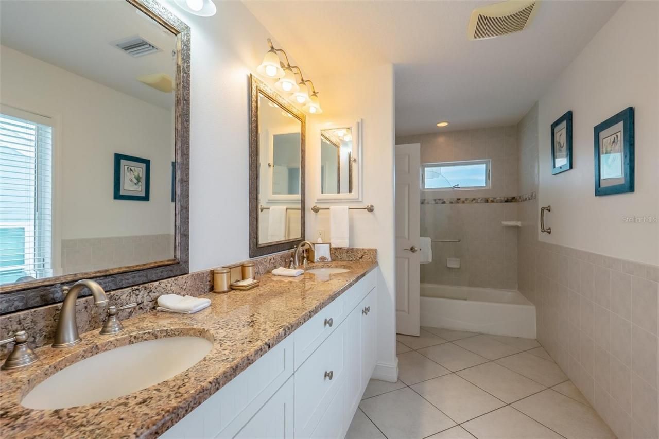 796 Jacaranda Road, Anna Maria, FL 34216 Photo