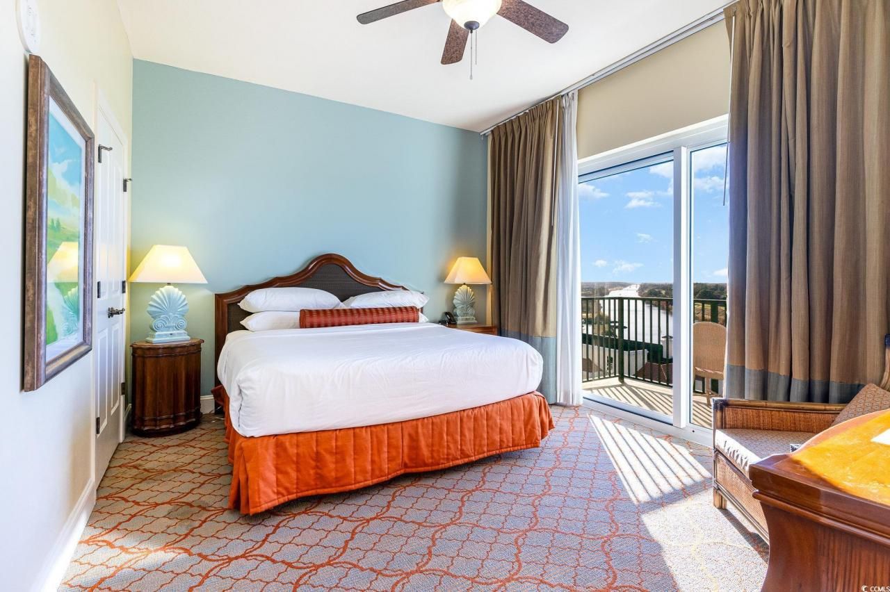 8121 Amalfi Pl. Photo 17