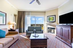 8121 Amalfi Pl. photo 4