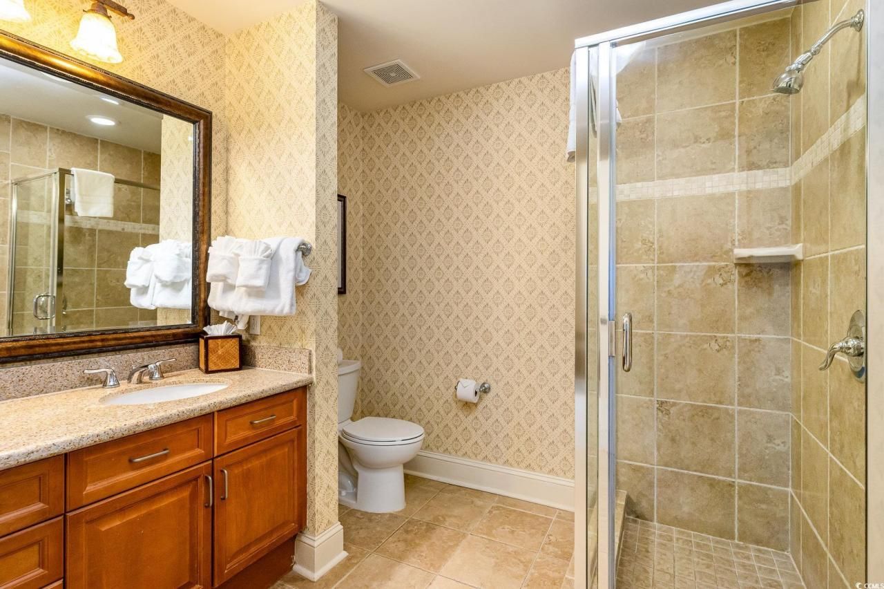 8121 Amalfi Pl. Photo 23