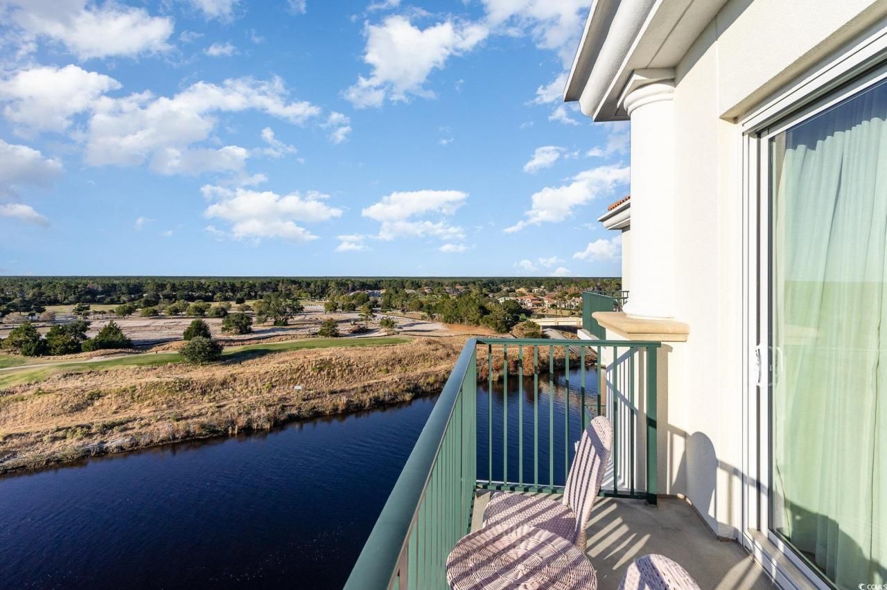 8121 Amalfi Pl. Photo 27