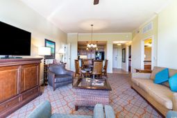 8121 Amalfi Pl. photo 4