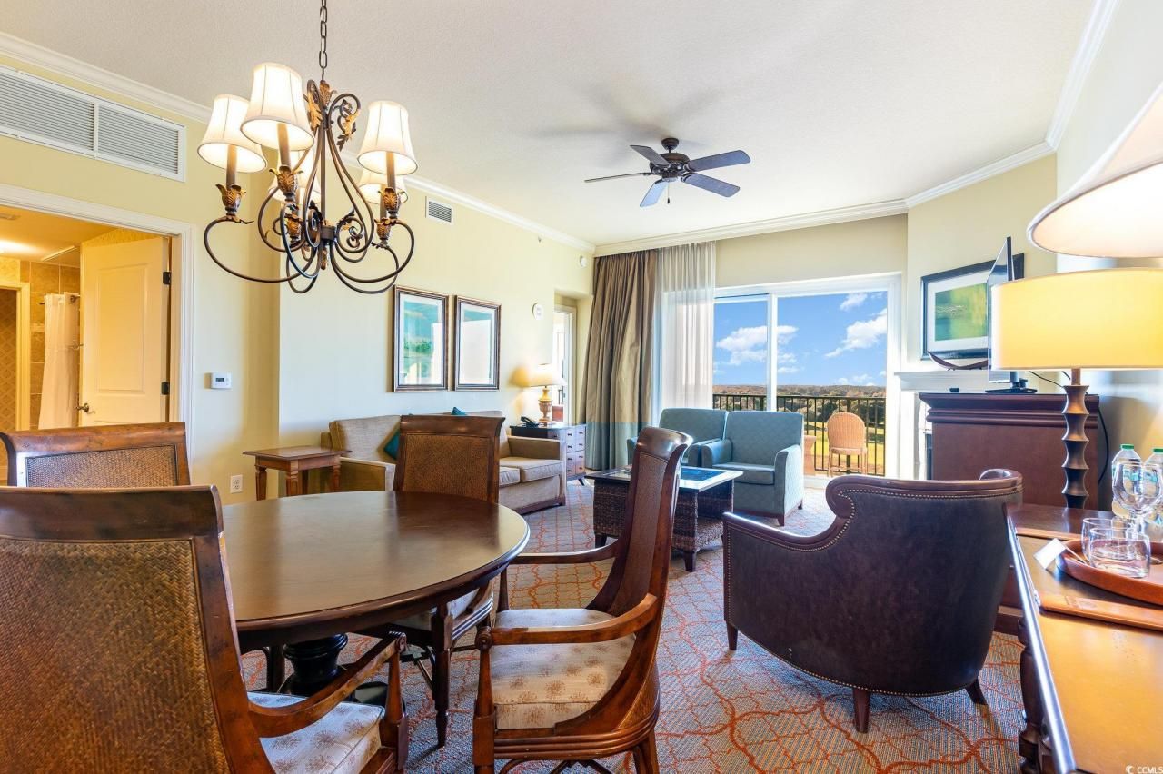 8121 Amalfi Pl. Photo 6