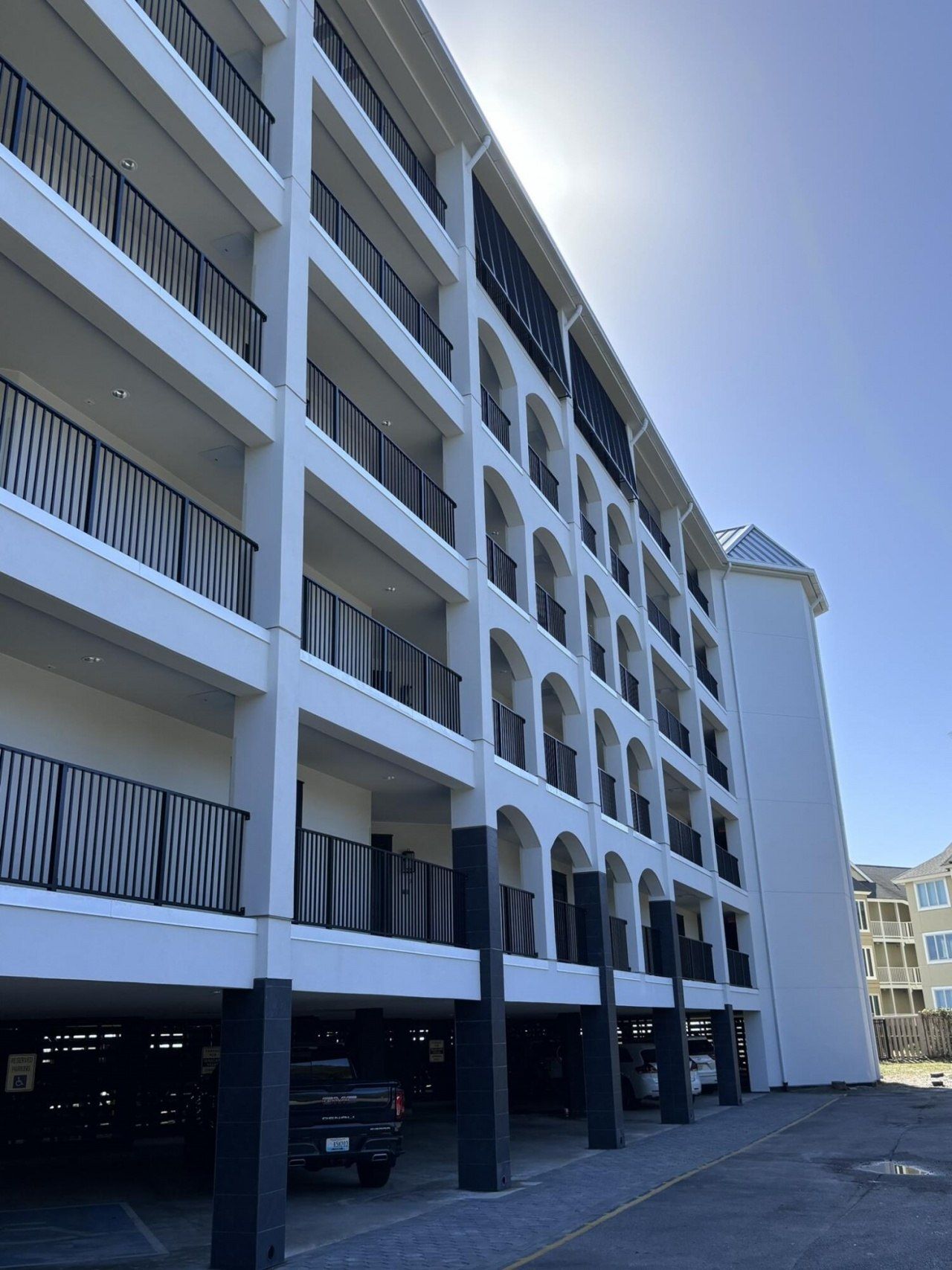 517 Seascape (1 Share Of 13 ) Photo 16