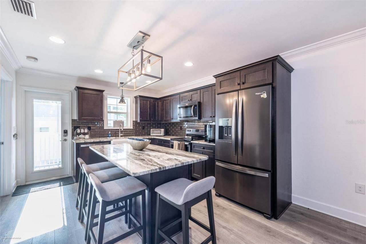 327 Harvey Street, Punta Gorda, FL 33950 Photo