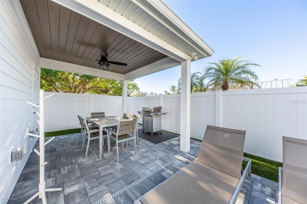 327 Harvey Street, Punta Gorda, FL 33950 Photo