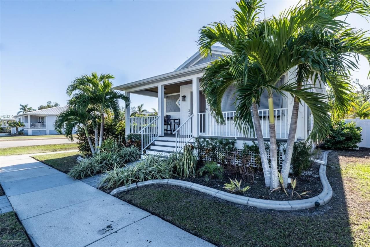 327 Harvey Street, Punta Gorda, FL 33950 Photo