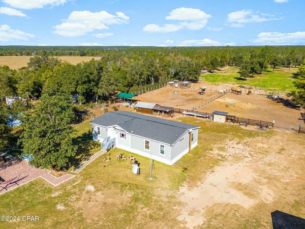 10917 Lawrence Road, Fountain, FL 32438