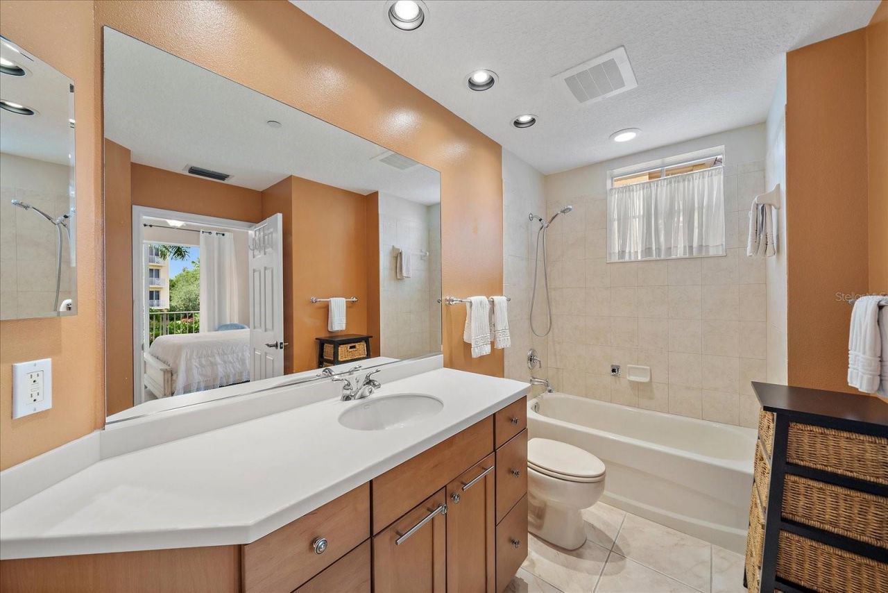 6482 Watercrest Way, Unit 204, Lakewood Ranch, FL 34202 Photo