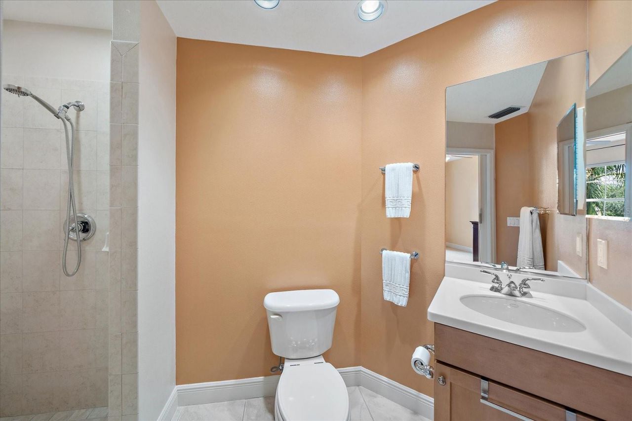 6482 Watercrest Way, Unit 204, Lakewood Ranch, FL 34202 Photo