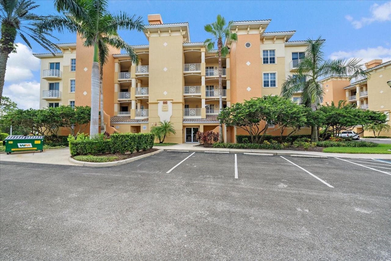6482 Watercrest Way, Unit 204, Lakewood Ranch, FL 34202 Photo