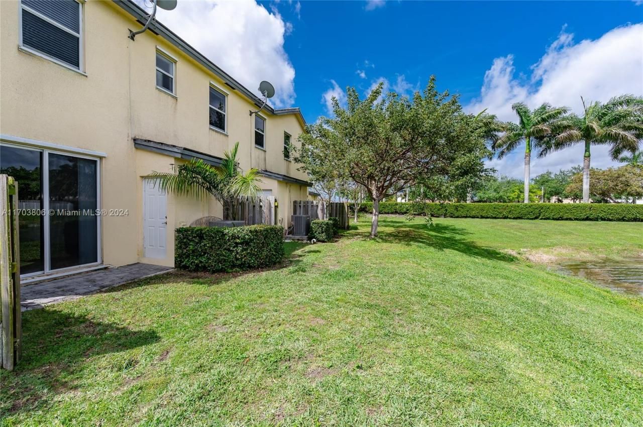 112 SE 28th Ter, Unit 13, Homestead, FL 33033 Photo