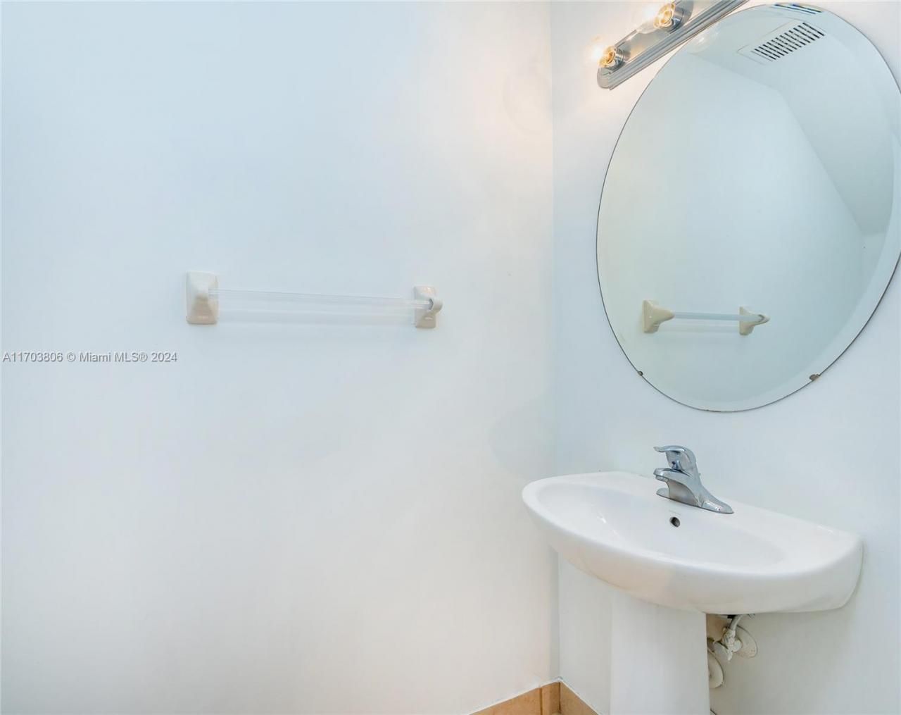 112 SE 28th Ter, Unit 13, Homestead, FL 33033 Photo