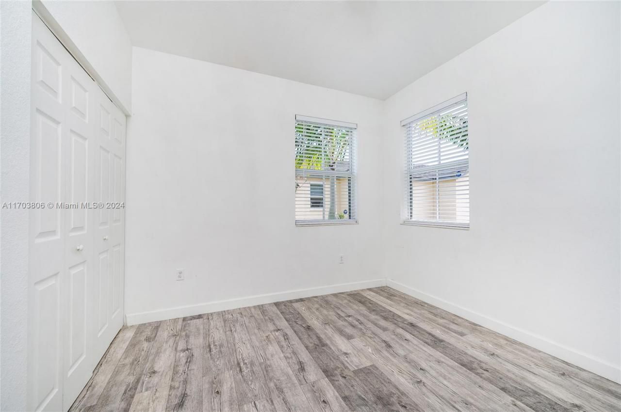 112 SE 28th Ter, Unit 13, Homestead, FL 33033 Photo