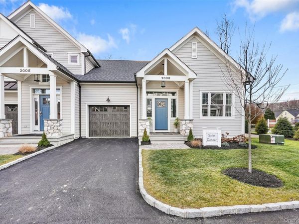 2040 Crompond Road, Unit 12, Yorktown Heights, NY 10598