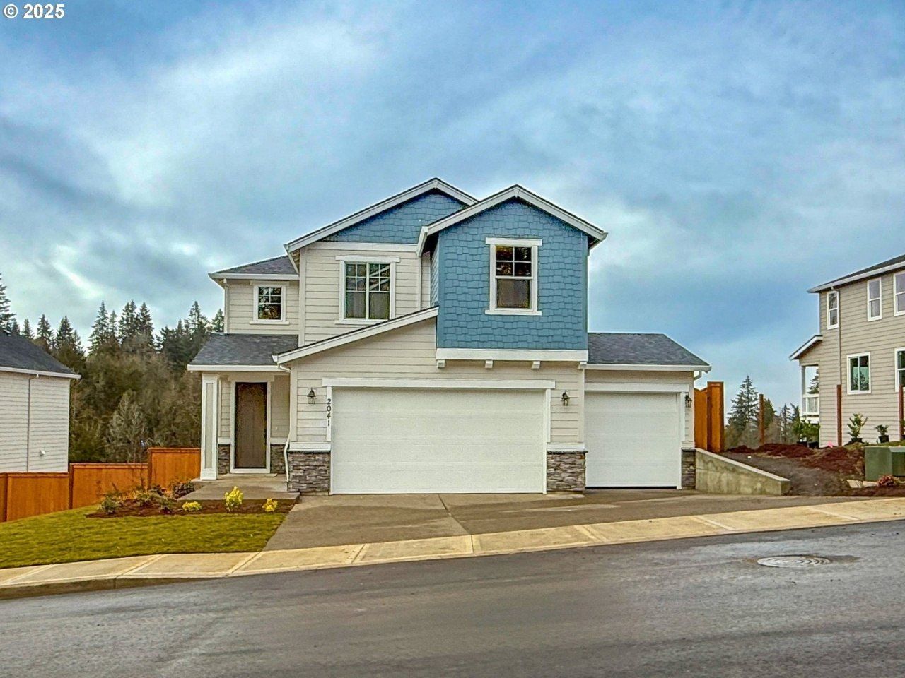 2041 NE Ridge Run, Estacada, OR 97023 Main Photo