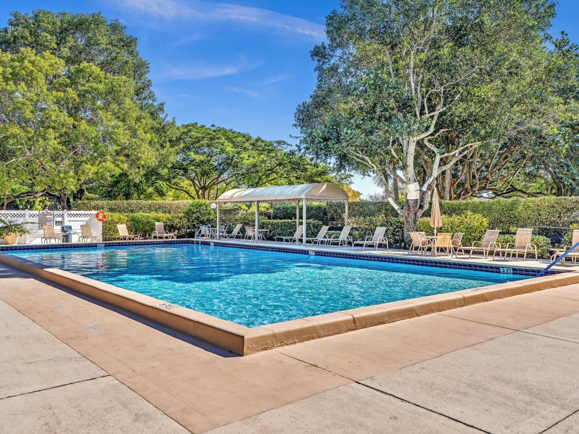 3510 Oaks Way, Unit 409, Pompano Beach, FL 33069 Photo