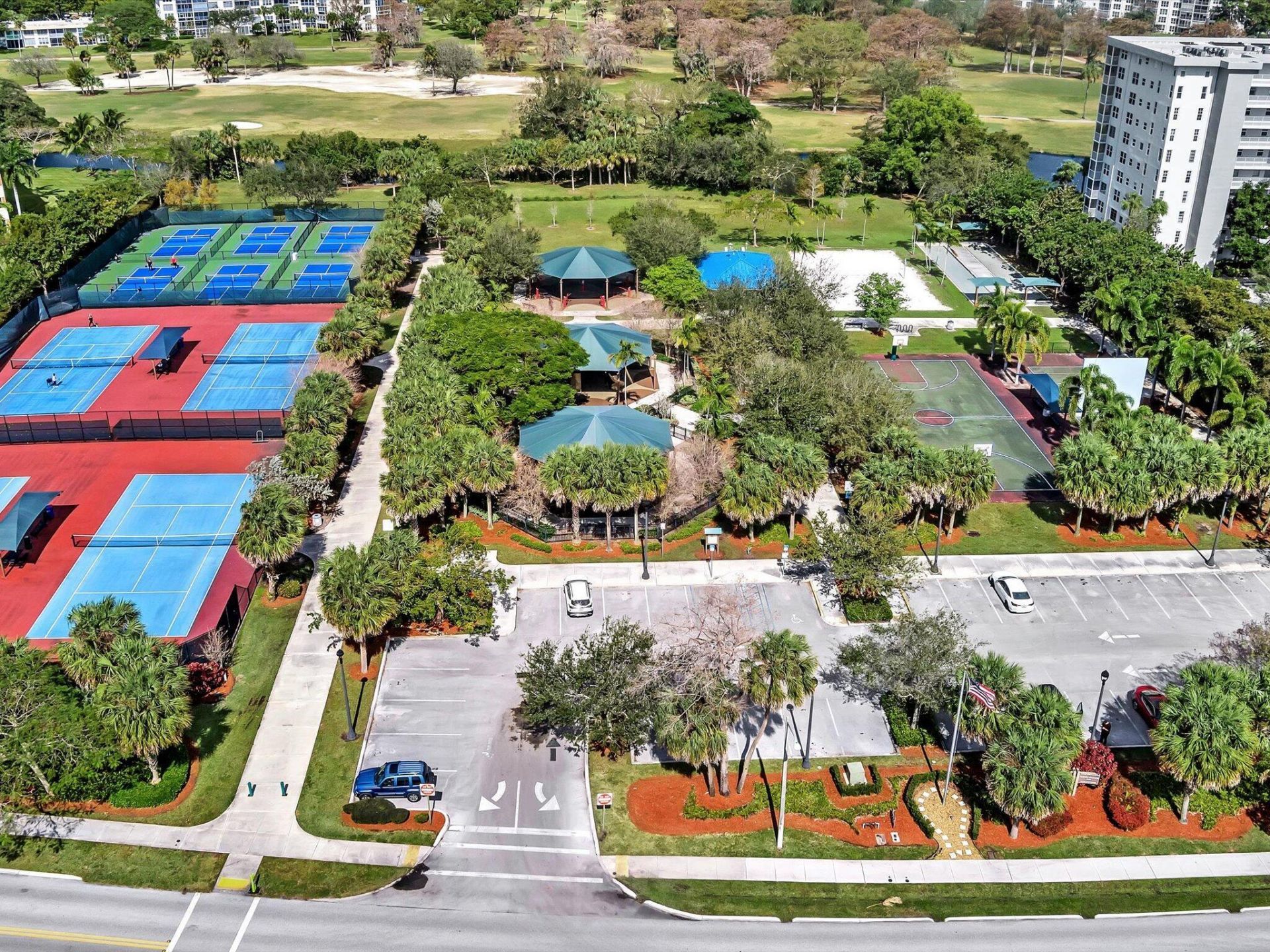 3510 Oaks Way, Unit 409, Pompano Beach, FL 33069 Photo