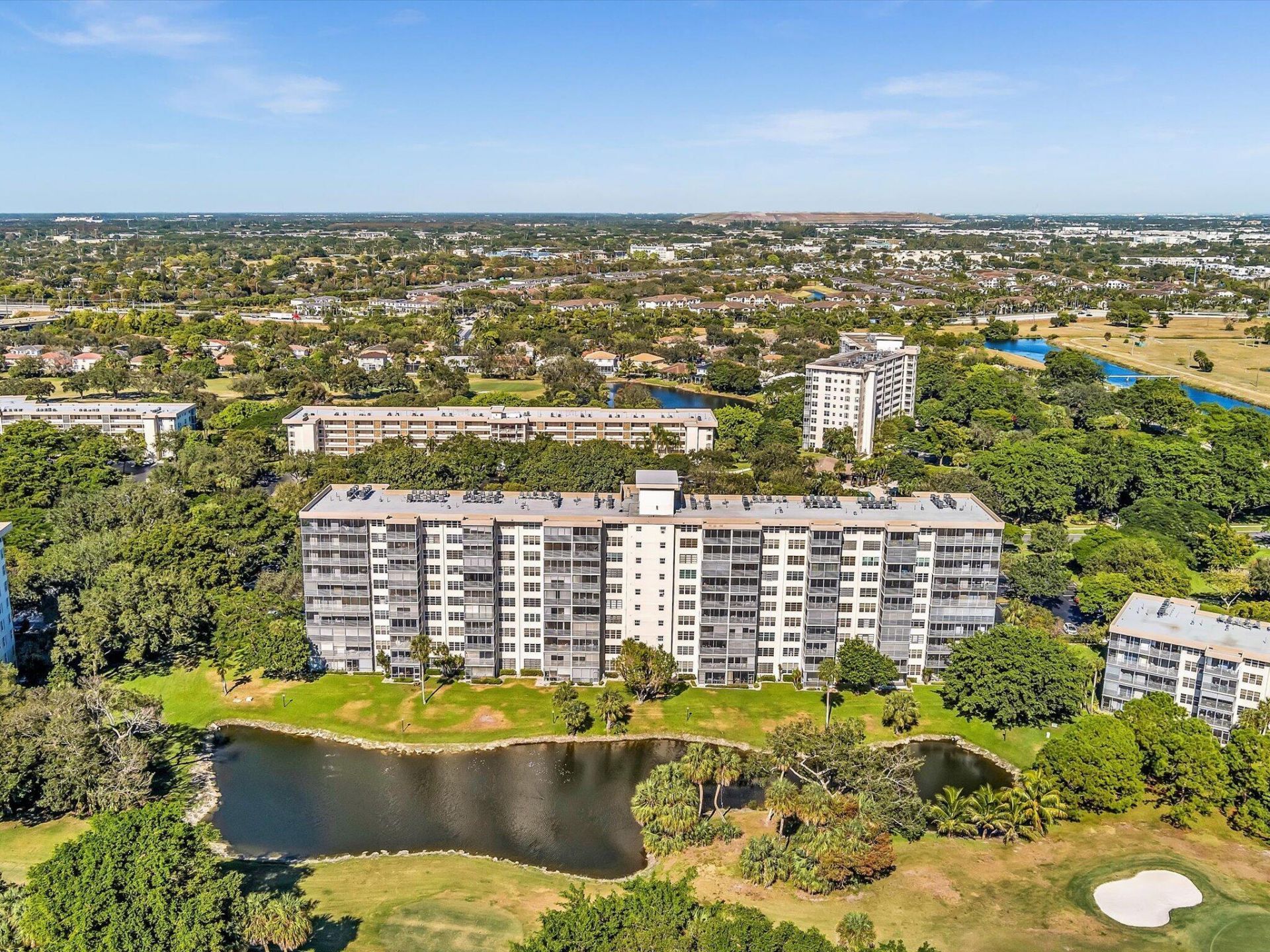 3510 Oaks Way, Unit 409, Pompano Beach, FL 33069 Photo