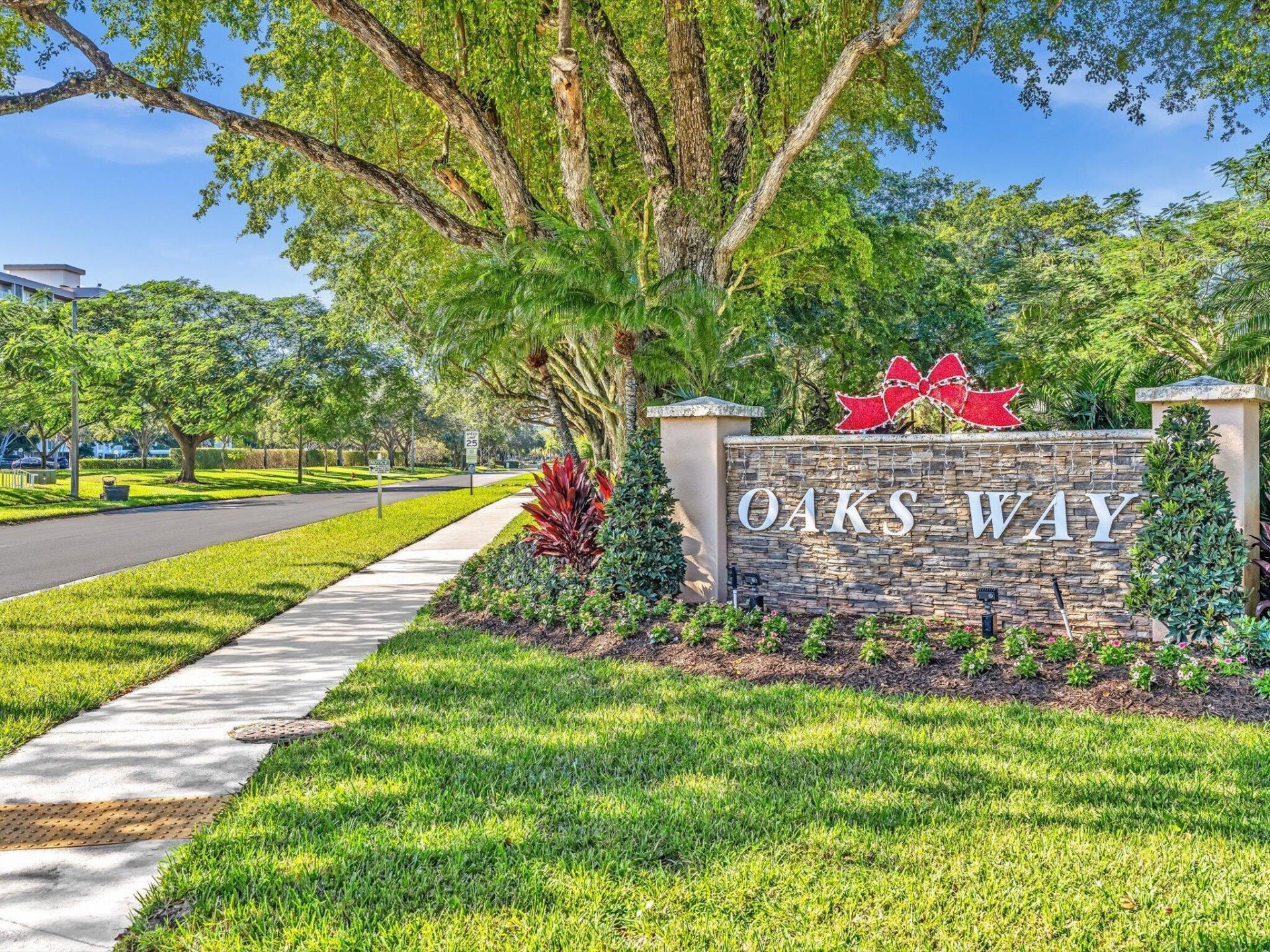 3510 Oaks Way, Unit 409, Pompano Beach, FL 33069 Photo