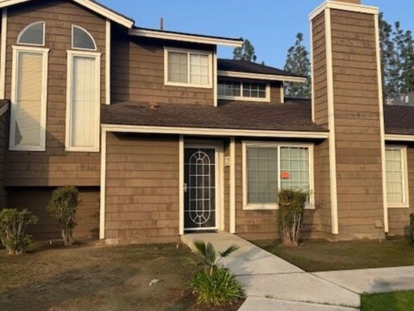 2601 Ashe Rd-#26, Unit 26, Bakersfield, CA 93309