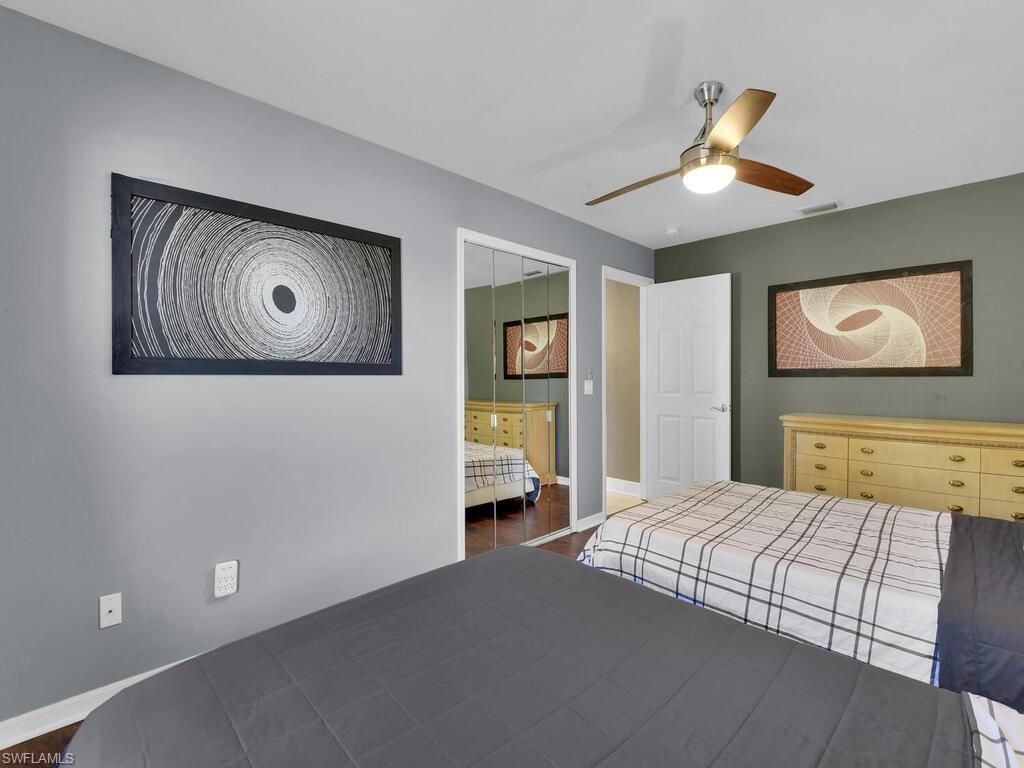 834 Santa Barbara Blvd, Cape Coral, FL 33991 Photo