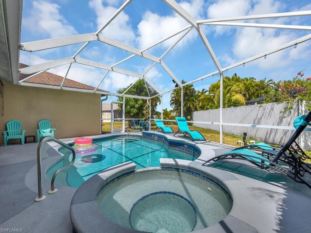 834 Santa Barbara Blvd, Cape Coral, FL 33991 Photo