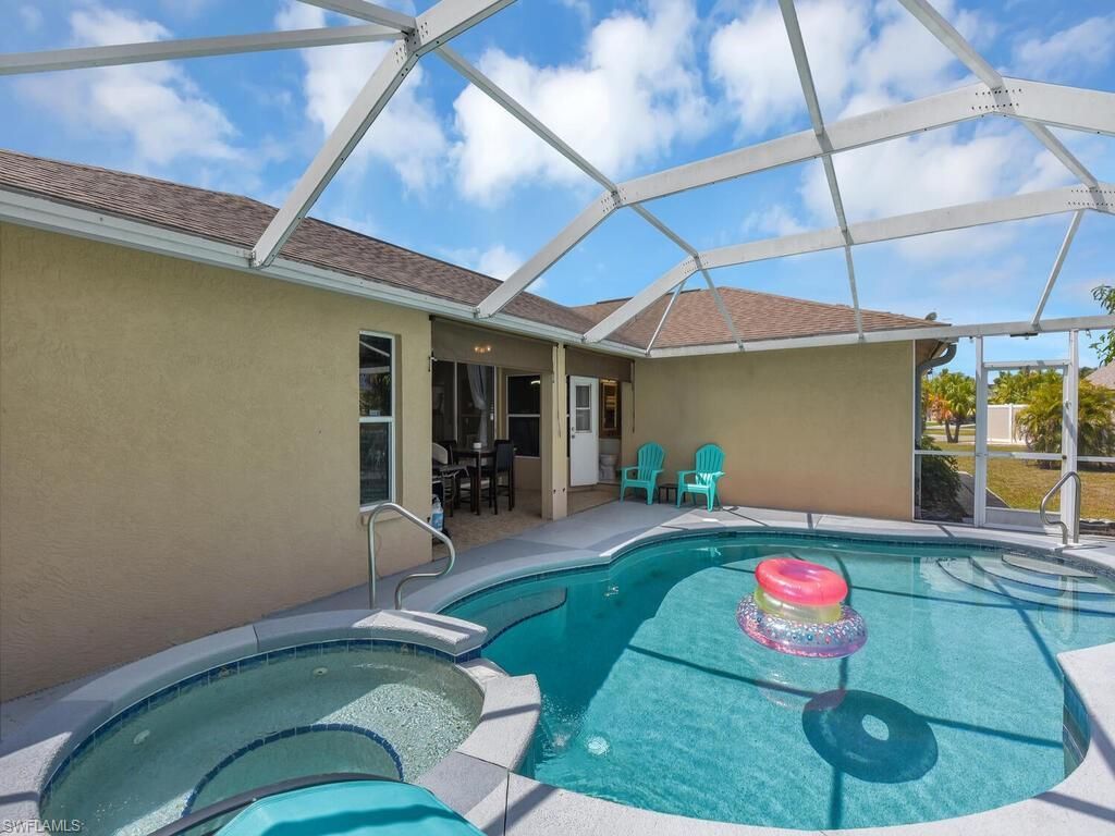 834 Santa Barbara Blvd, Cape Coral, FL 33991 Photo