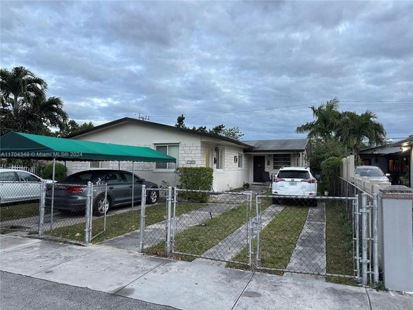 1838 NW 18th St, Miami, FL 33125