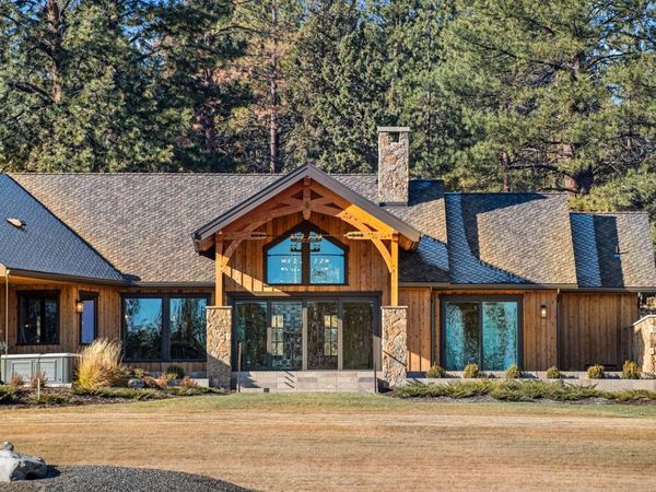 63420 Shoreline Drive, Bend, OR 97703